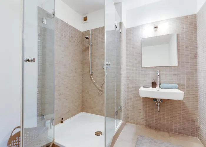 Spacious Stylish Attic In The Heart Of The Center - Karlovo *