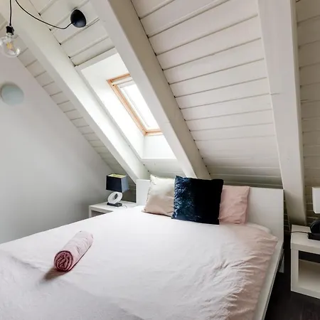 Spacious Stylish Attic In The Heart Of The Center - Karlovo